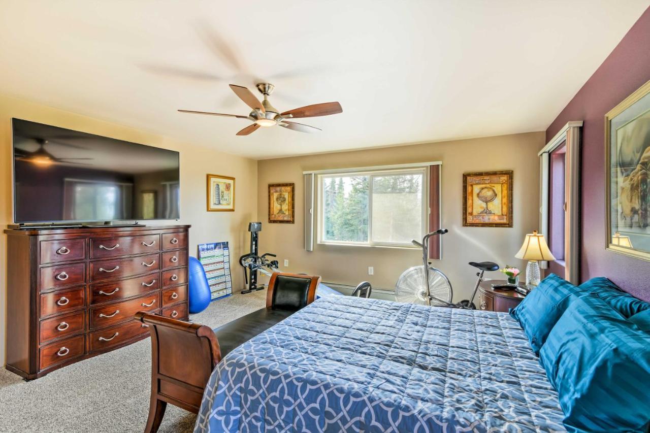 Hillside Anchorage Home By Hiking And Biking Trails! Extérieur photo